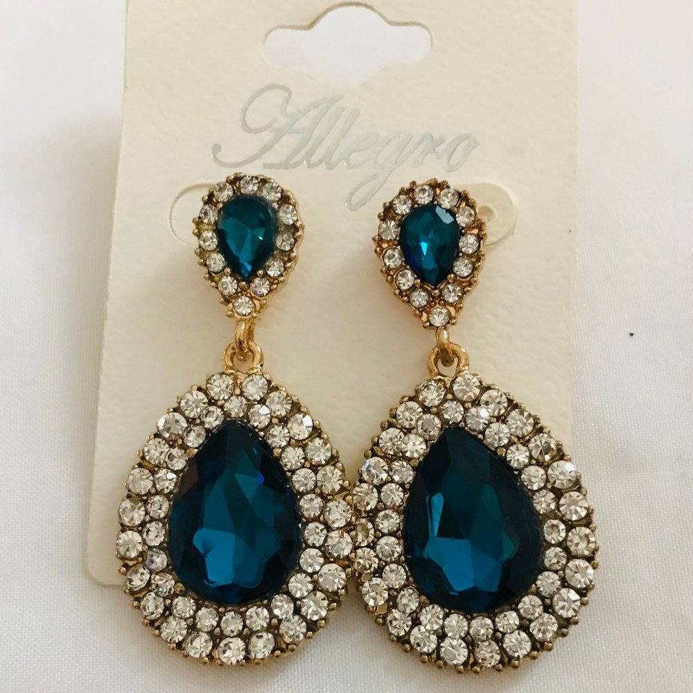 Beautiful Blue Jeweled/Crystal Earrings - Picture 2 of 2